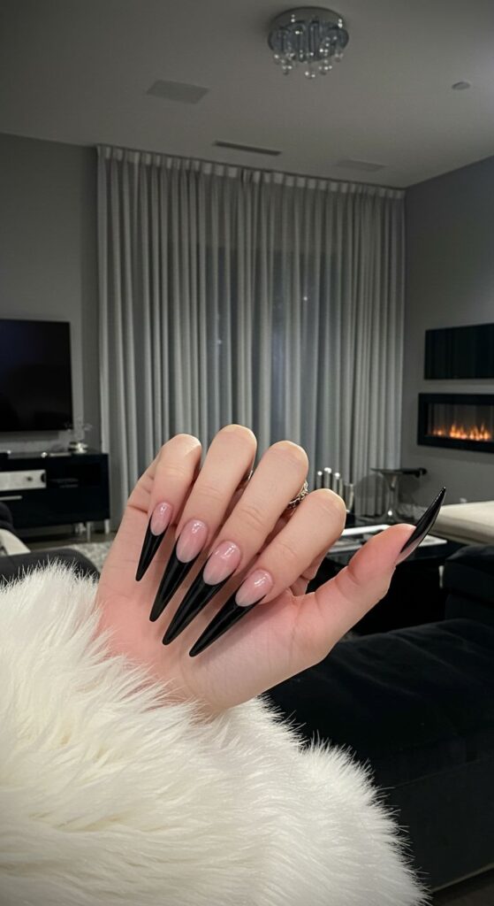 Vampire Fangs Nail